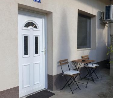 Foca Apartment | Novi Apartman 19