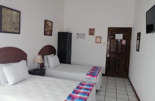 Zona 13 Bed & Breakfast | Novohostal B&B