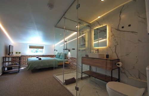 Minsk City Centre Apartment | Novotel loft rooms by Minsk