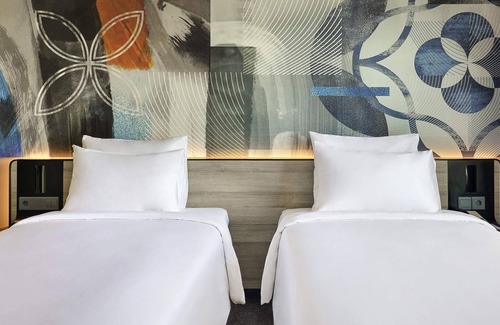 Malioboro Hotel | Novotel Suites Yogyakarta Malioboro