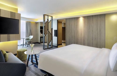 Malioboro Hotel | Novotel Suites Yogyakarta Malioboro