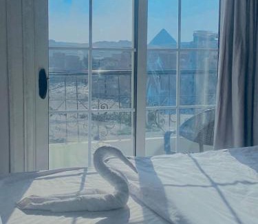 Kafrat al Jabal Hotel | Noya pyramids view hotel