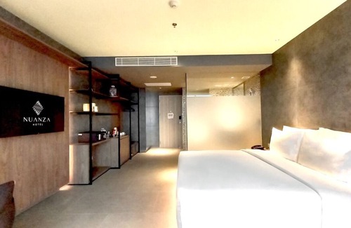 Cikarang Hotel | Nuanza Hotel & Convention