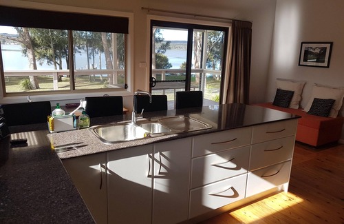 Sanctuary Point House | Nuffys Paradise @ The Waterfront St Georges Basin