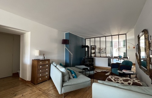 Lons-le-Saunier Apartment | Nugget in the historic center of Lons le Saunier 2 bedrooms, 2 bathrooms