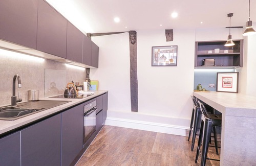 Clare Cottage | NUMBER 1, romantic, character holiday cottage, with a garden in Clare