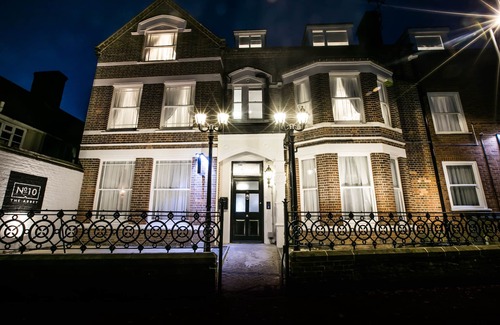 Wymondham Apartment | Number 10 Abbey - Blickling Hall apartment
