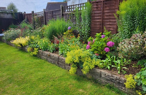 Southgate House | Number 27 - family and dog friendly property with cliff walks and sandy beaches