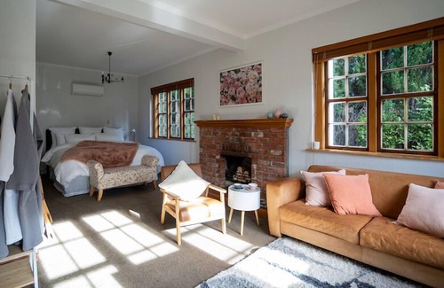 Blenheim Bed & Breakfast | Number 41 Bed and Breakfast