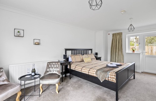 Reydon House | Number 6 - Lytton Tree Lodge - Reydon