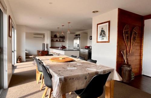 Lake Tekapo House | Number 8 - Lake Tekapo