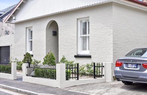 Launceston CBD Cottage | Number 9 on Avalon in Launceston.