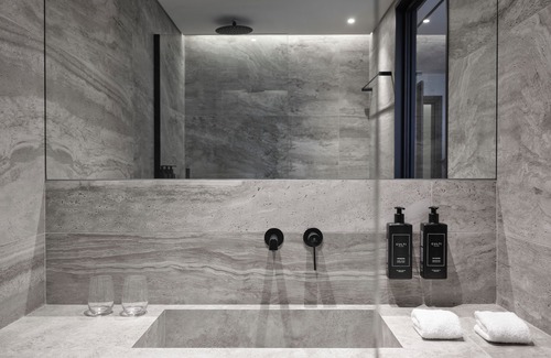 Athens City Centre House | Nur Edge Aparthotel - Acropolis Skyline