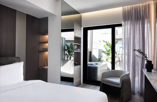 Athens City Centre House | Nur Edge Aparthotel - Acropolis Skyline