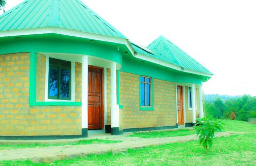 Kabale Hotel | Nyamunyonyi Lake Resort