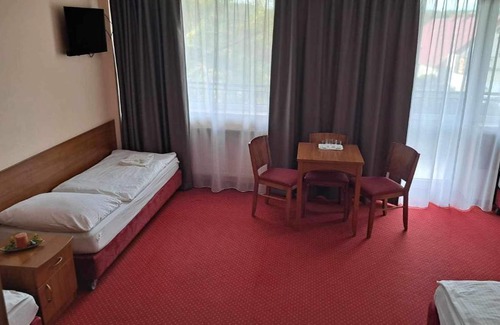 Pszczew Resort | Ośrodek Wypoczynkowy KARINA