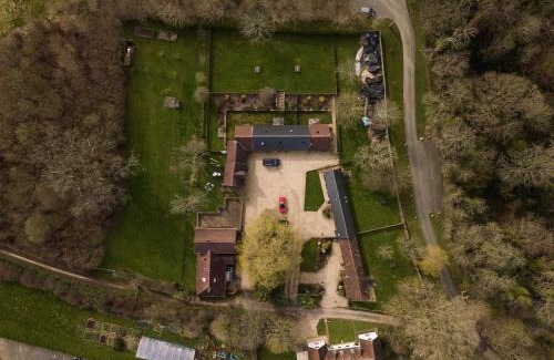 Wootton Bridge House | Oak Barn - Fernhill Farm