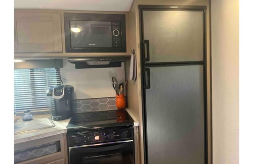 Temecula House | Oak Country Cruiser