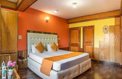 Shimla Hotel | Oak View