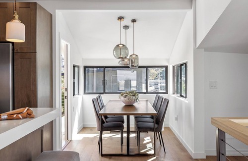 Upper Rockridge House | Oakland/Piedmont Hills. Private Hilltop Home with Sweeping Views Near Everything