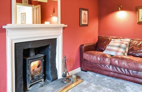 Glencoe House | Oakwood Cottage - Glencoe
