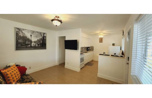 Parkside House | Oasis at Hollywood lll,sleeps 3