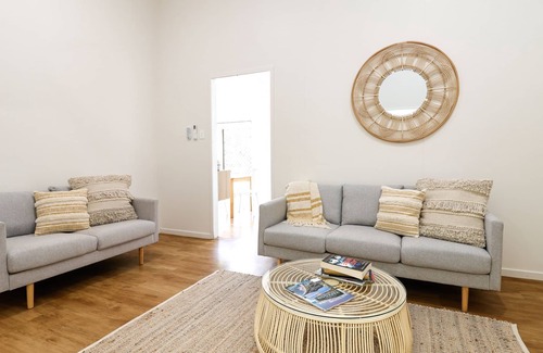 Meikleville Hill Apartment | Oasis on Farnborough