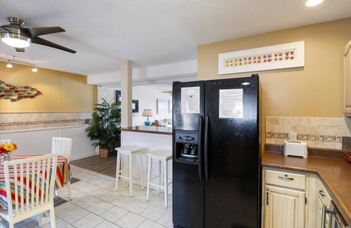 Osage Beach Apartment | 🌴Oasis Retreat – Lakefront Escape at Osage Beach