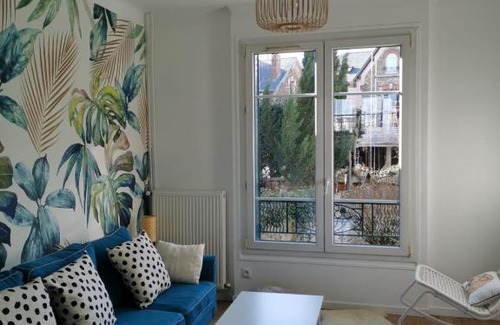 Juvisy-sur-Orge House | Oasis Train Station - Next to Paris
