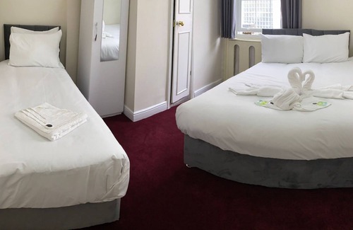 Warwick Hotel | Oban Victoria Hotel