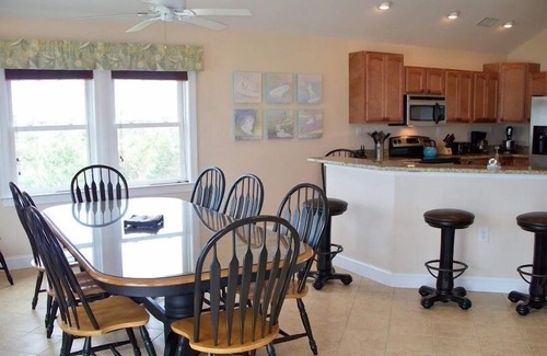 Rodanthe House | OBX Beach House + Bikes-Paddle Boards-Kayaks-Beach Chairs-AC-Free WiFi
