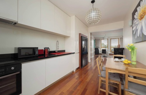 Wlochy Apartment | Obywatelska 5 | Warszawa | Spacious & Stylish Apartment | Two Parking Spaces |