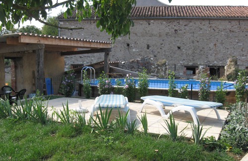 Valderies Cottage | Occitanie, near Albi, in a former agricultural estate, with swimming pool