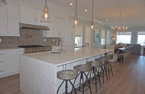 Pawleys Island House | Ocean and Creekfront -Amazing Views, Dock, Sea La Vie