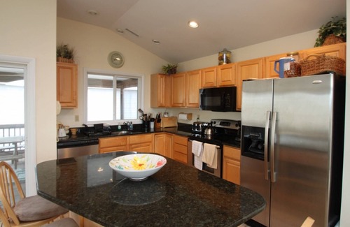 South Bethany House | Ocean Block, Spacious and Beautifully Appointed, 3 Decks Sleeping Up to 12 w/Free Golf and More!