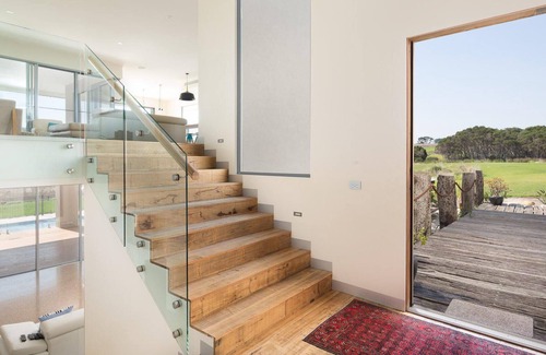 San Remo House | Ocean Breeze in San Remo