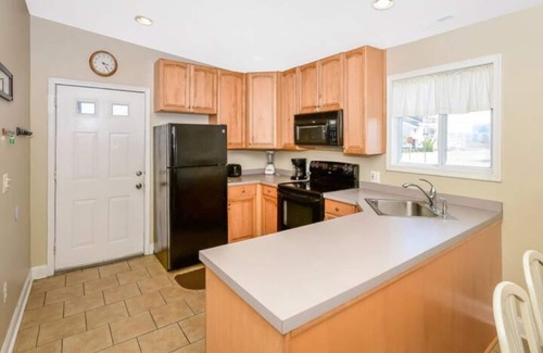 Little Salisbury House | Ocean City Bayside Retreat Unit A - Cozy Family Getaway Near Beach & Dining!