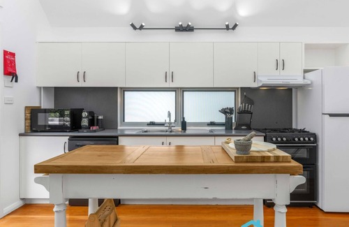 Culburra Beach House | Ocean Dunes - Absolute Beachfront with Fireplace