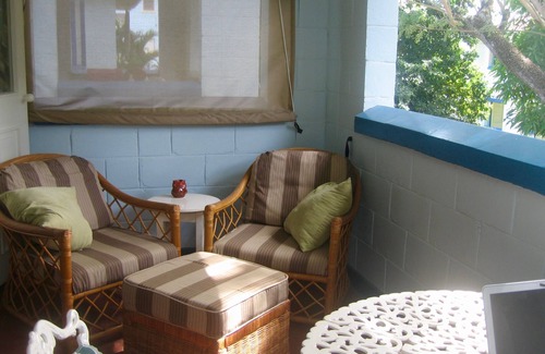 Orange Bay House | Ocean front beauty on 2 storeys at The Point