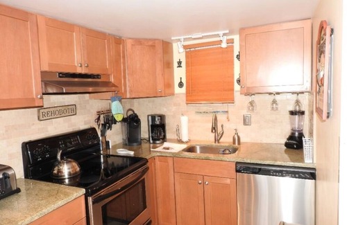South Rehoboth Condo | OCEAN FRONT CONDO. ENJOY YOUR MORNING COFFEE SITTING ON YOUR PRIVATE BALCONY WATCHING THE SUNRISE.