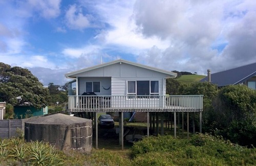 Pataua House | Ocean Front Surf Beach with Sea Views