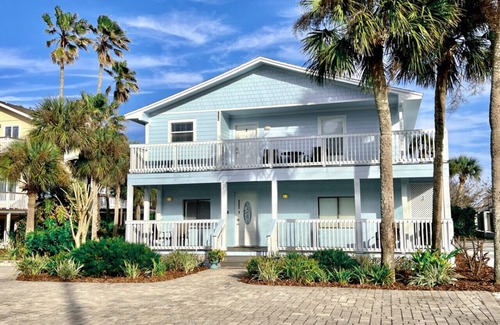 St. Augustine Beach Apartment | Ocean Mist - Beauty and The Beach! - Pool Access