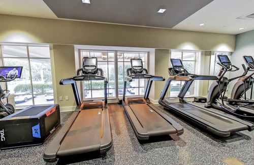 Hilton Head Island Hotel | Ocean Oak Resort-Pool and Beach!