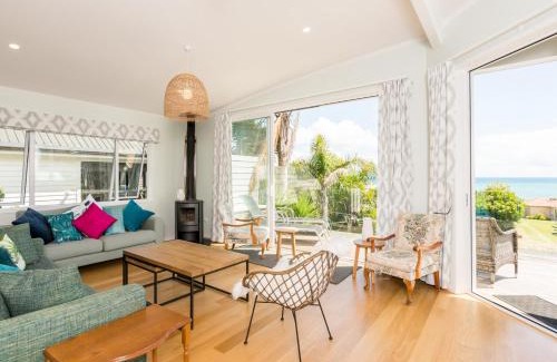 Langs Beach House | Ocean Oasis - Langs Beach Holiday Home