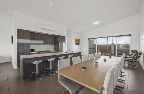 Sellicks Beach House | Ocean Outlook ~ Sellicks Beach - Welcome To Your Dream Holiday Home In Sellicks Beach