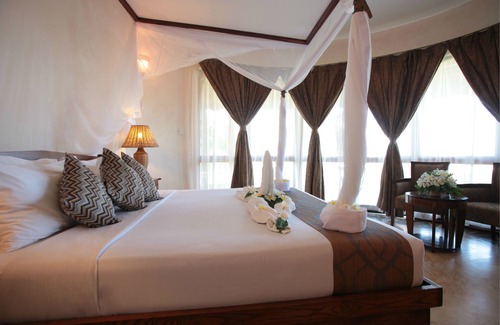 Kiwengwa Resort | Ocean Paradise Resort & Spa Zanzibar