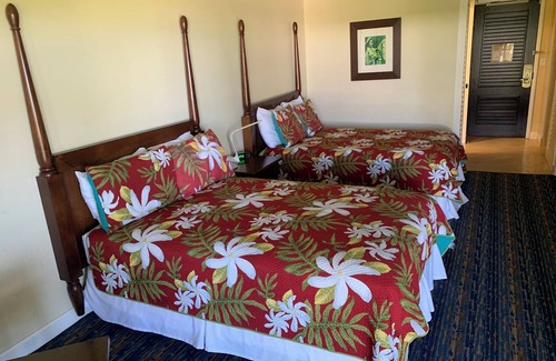 Hanamaulu Resort | Ocean & Pool View. Top Floor ! NO RESORT FEES!