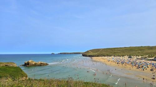 Perranporth House | Ocean's Eddge, Perranporth
