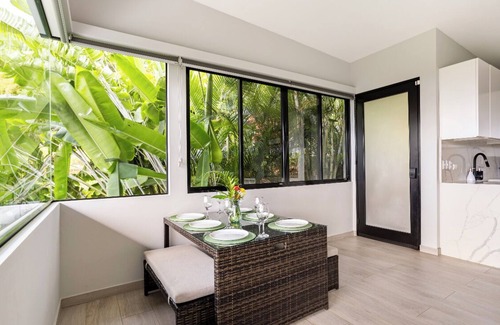 Savegre House | Ocean View 2-bdrm/2ba Casita with WiFi, AC between Manuel Antonio and Dominical