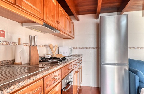 Paul do Mar Cottage | Ocean View Cottage, a Home in Madeira